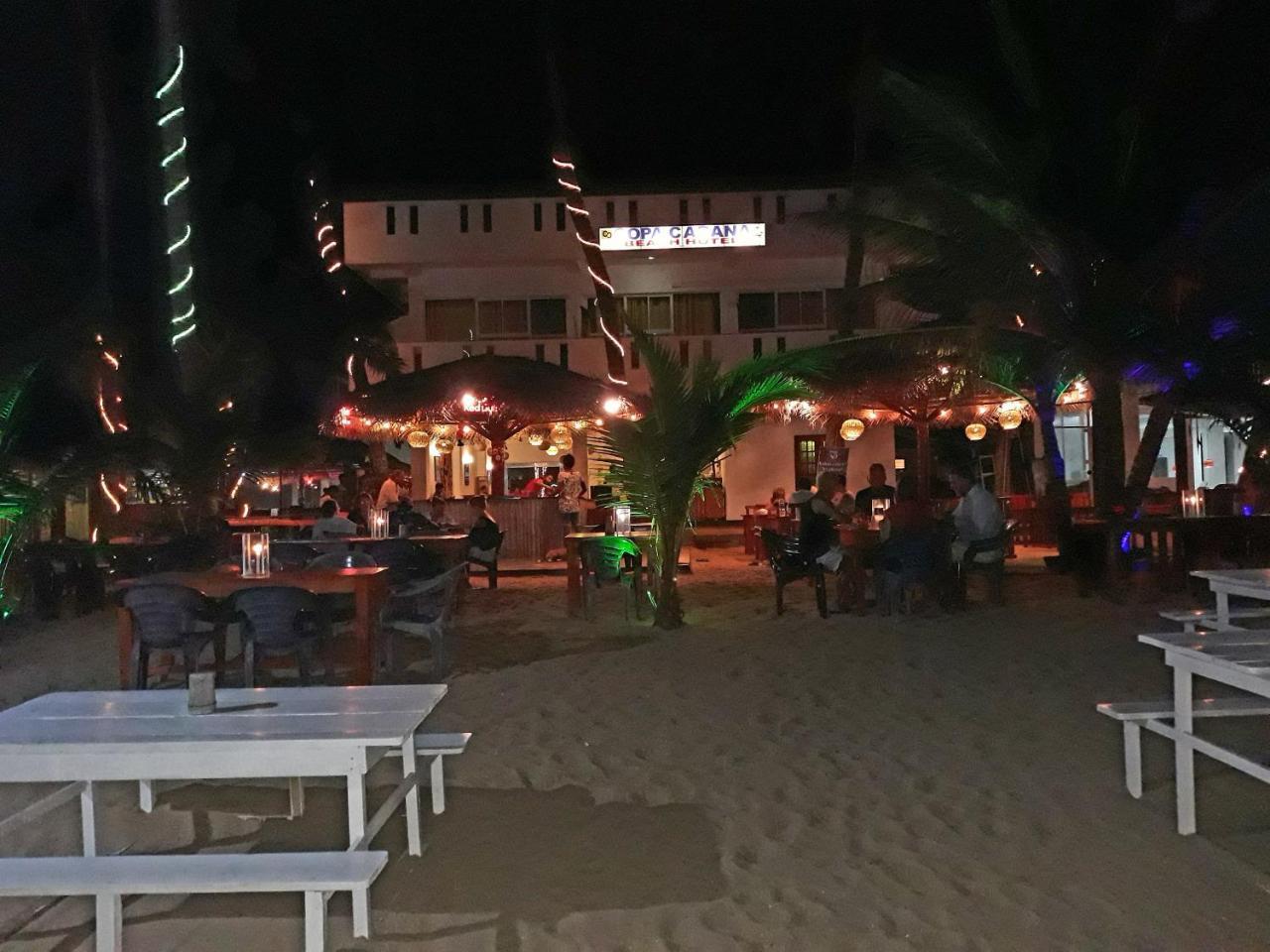 Copacabana Beach Hotel Hikkaduwa Exterior foto